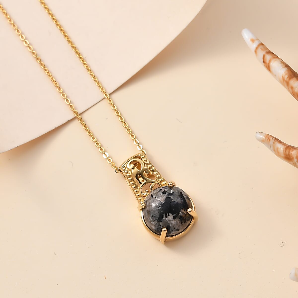 Natural Yooperlite 4.00 ctw Eldoria Glow Pendant Necklace in 18K Vermeil Yellow Gold Over Sterling Silver 20 Inches with Free UV Flash Light image number 1