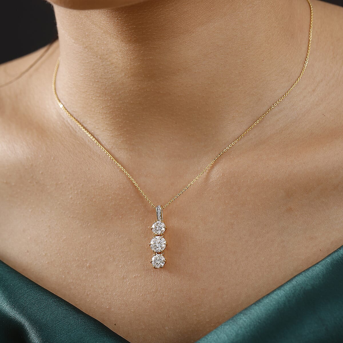 Moissanite 2.90 ctw Pendant Necklace 20 Inches in 18K Vermeil Yellow Gold Over Sterling Silver image number 2