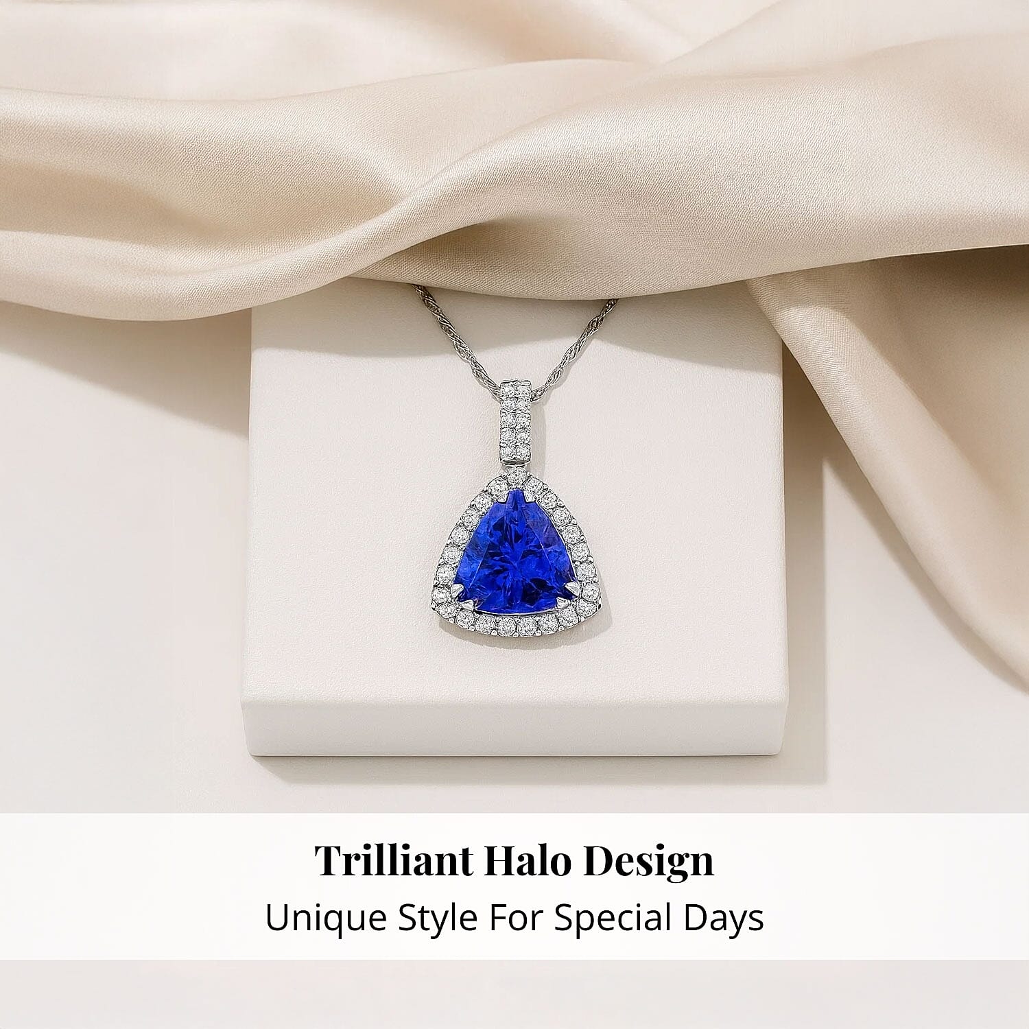 Certified & Appraised Rhapsody AAAA Tanzanite and E-F VS Diamond 4.05 ctw Pendant Necklace in 950 Platinum
