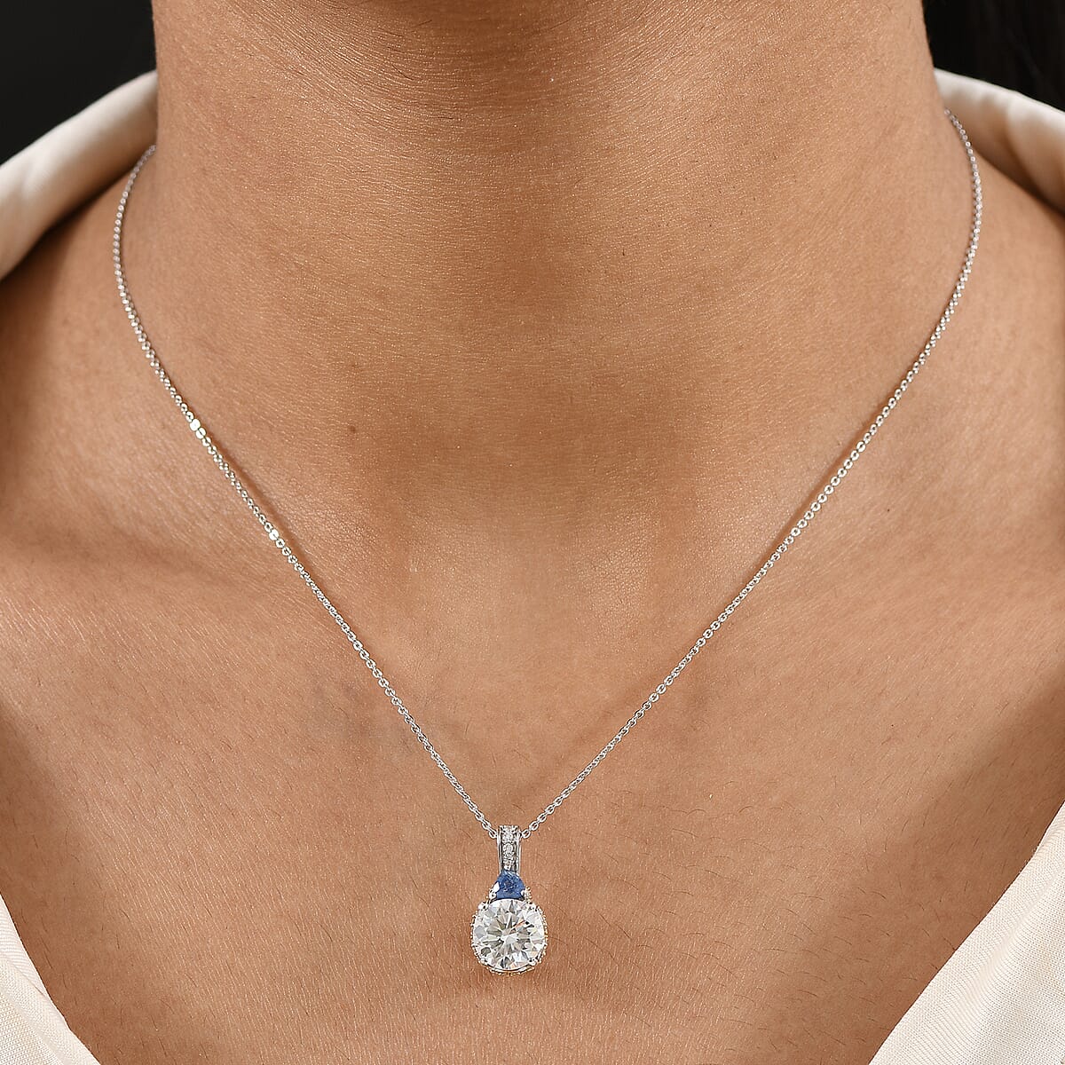 D'Joy Heart and Arrow Cut Moissanite and Masoala Sapphire (D) 4.70 ctw Pendant Necklace in 18K Vermeil YG and Rhodium Over Sterling Silver 20 Inches image number 2