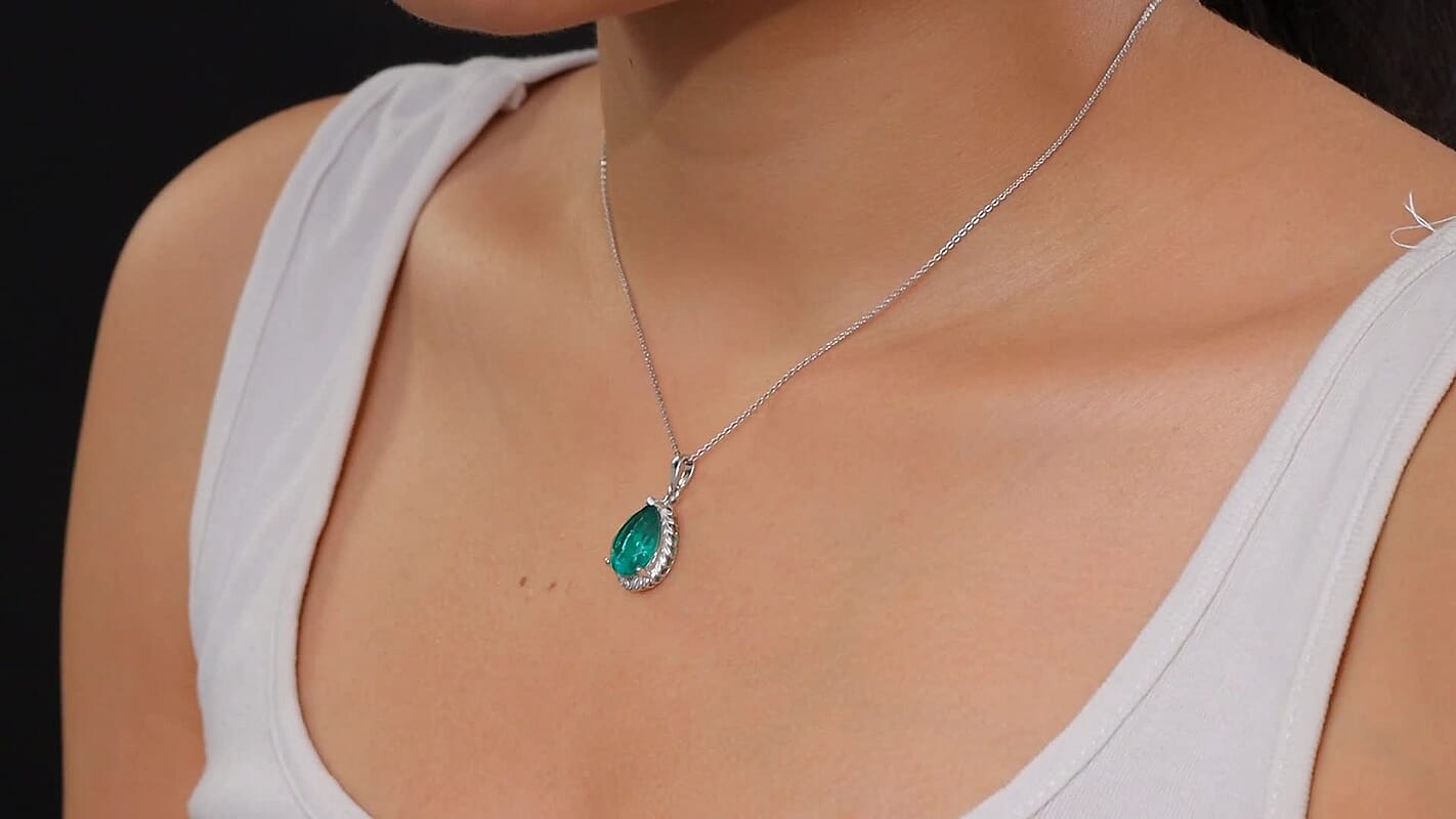 D'Joy Emeraldine Quartz (Triplet) 6.00 ctw Pendant Necklace in Rhodium Over Sterling Silver 20 Inches