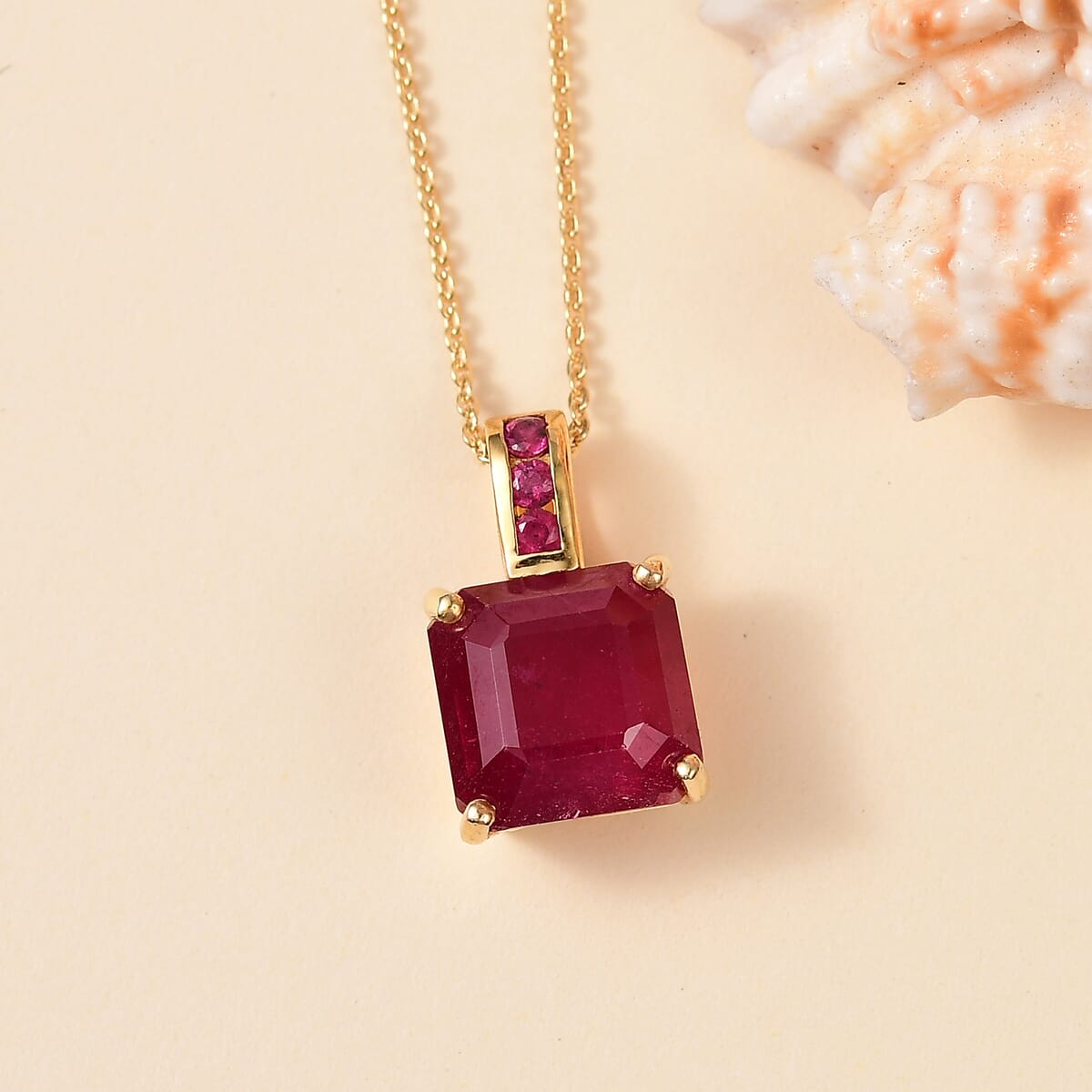 Premium Niassa Ruby (FF) 7.80 ctw Art Deco Pendant Necklace in 18K Vermeil Yellow Gold Over Sterling Silver 20 Inches image number 1