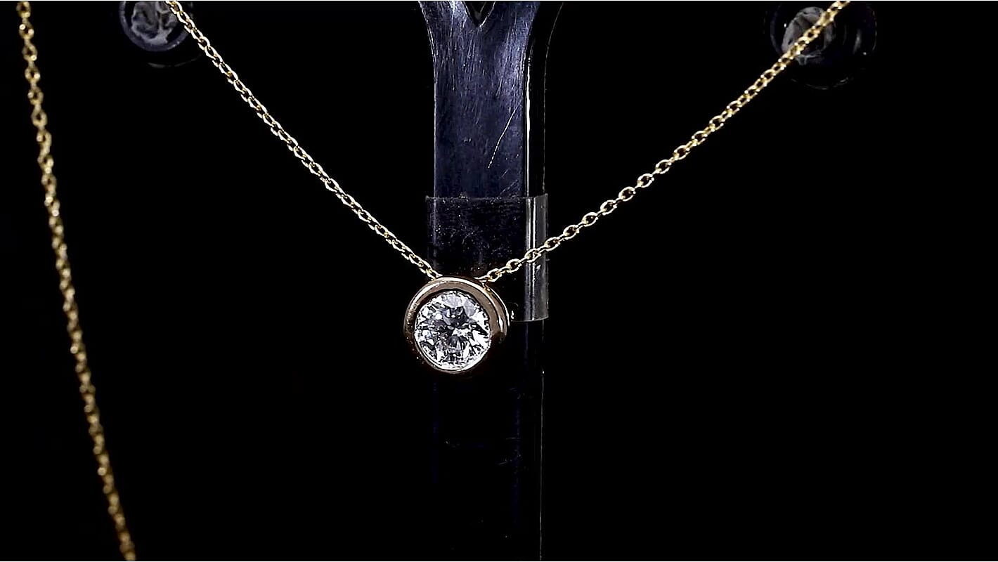 Luxuriant Lab Grown Diamond E-F VS 0.50 ctw Pendant Necklace in Vermeil YG Over Sterling Silver 20 Inches
