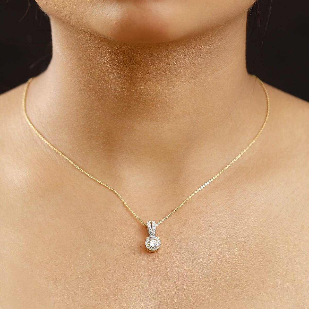 Moissanite 2.00 ctw Bow Pendant Necklace in 18K Vermeil Yellow Gold Over Sterling Silver 20 Inches image number 2