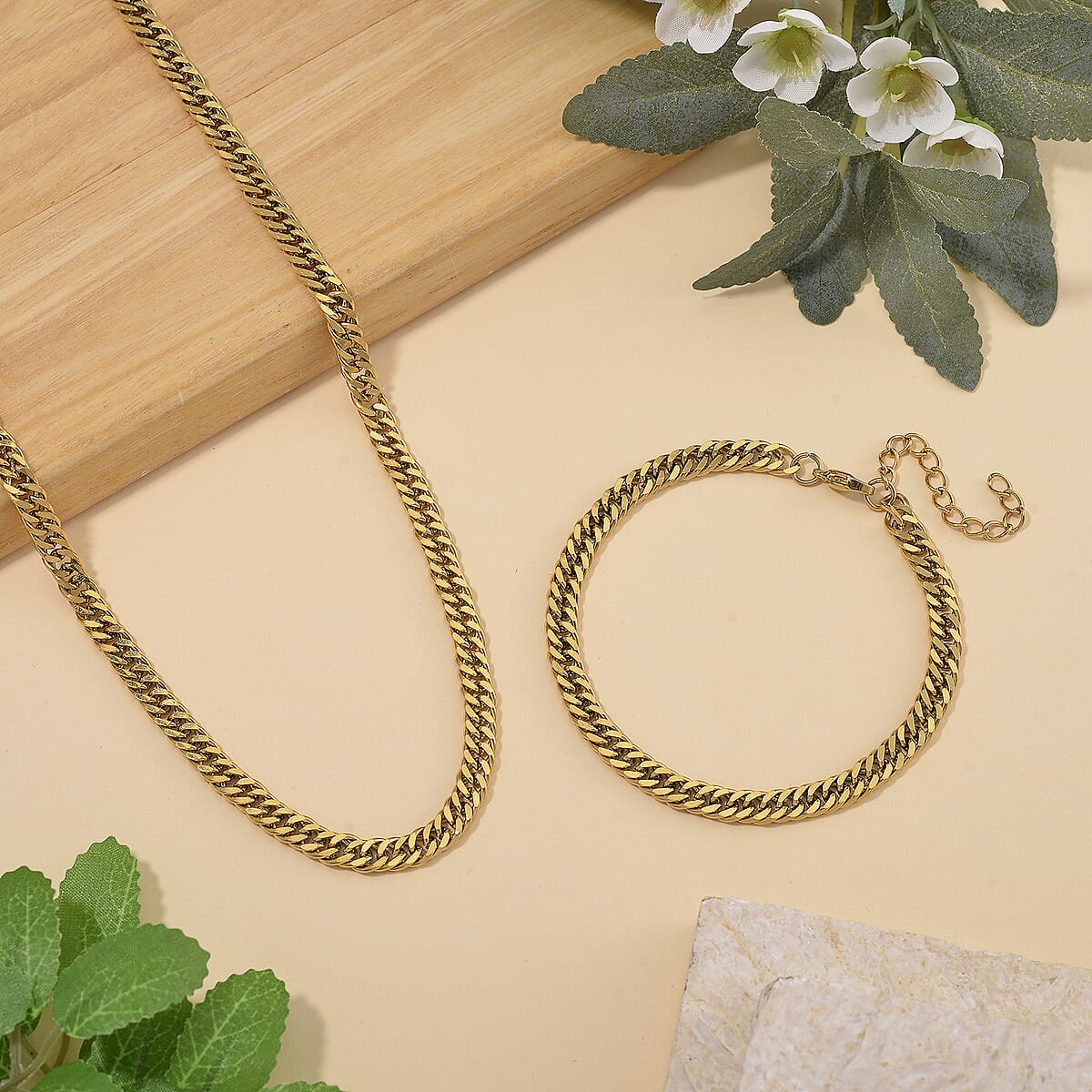 Curb Chain Bracelet (8-10In) and Necklace (24 Inches) in ION Plated YG Stainless Steel image number 1