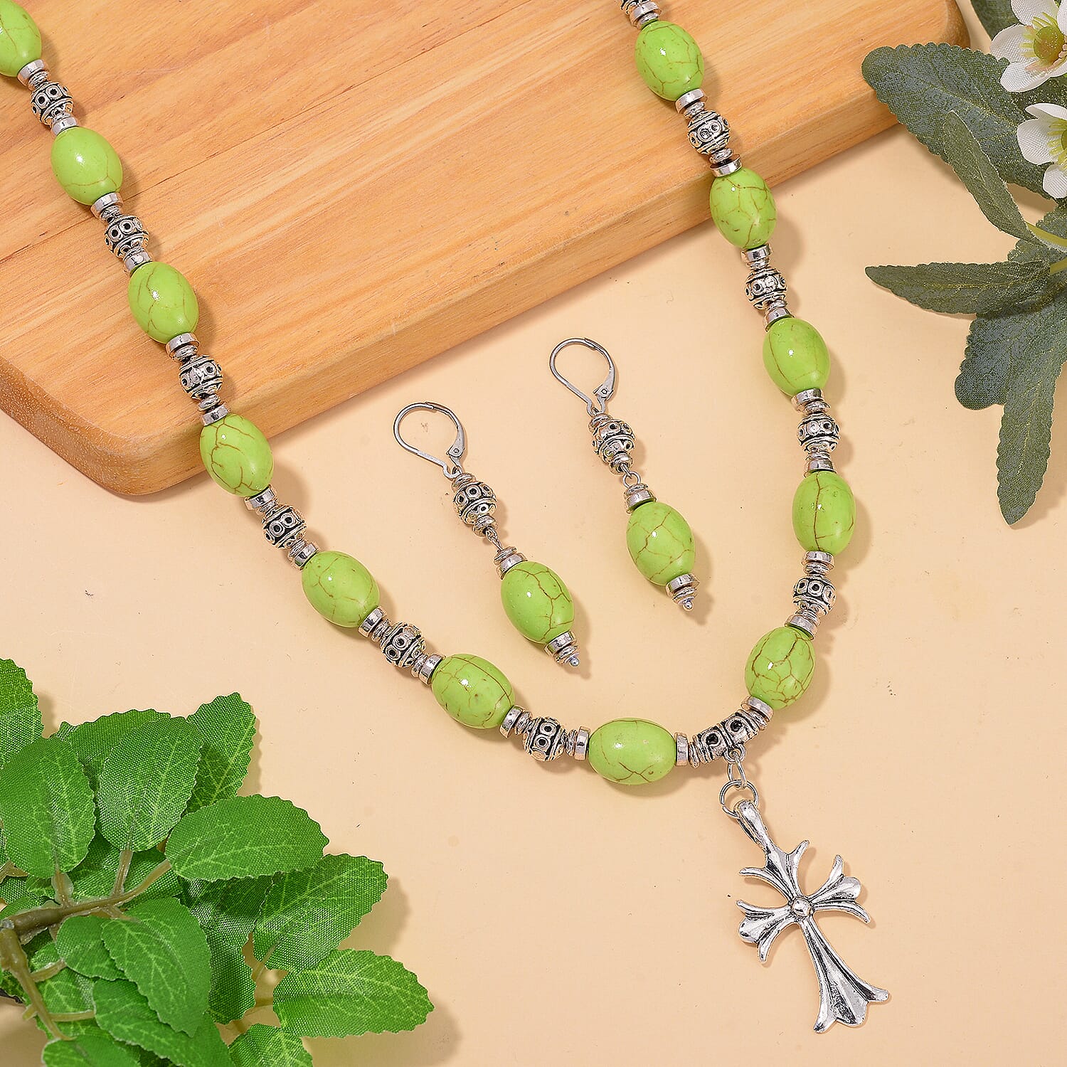 Green Howlite - Product card gallery slide 2 (9432728568063)