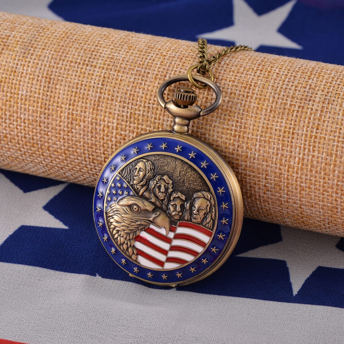 Strada Japanese Movement Eagle Head with USA Flag Pattern Pocket Watch with Chain (36 Inches) and American Flag Pattern Kinono image number 1