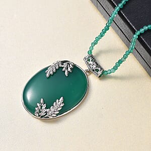 Karis Verde Onyx 124.20 ctw Flower and Leaves Pendant Necklace 20 Inches in Platinum Bond