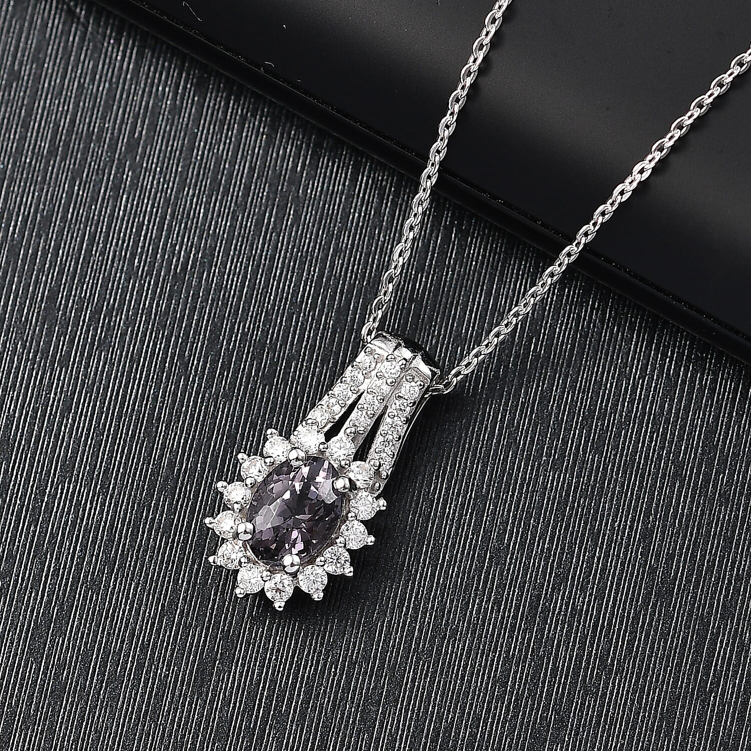 Default Title - Product card gallery slide 2 (10146112110875)