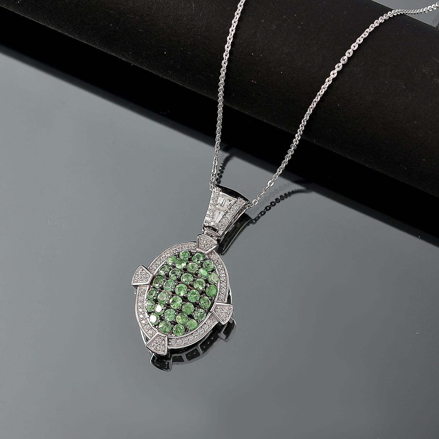 Tsavorite Garnet - Product card gallery slide 2 (9432749211903)