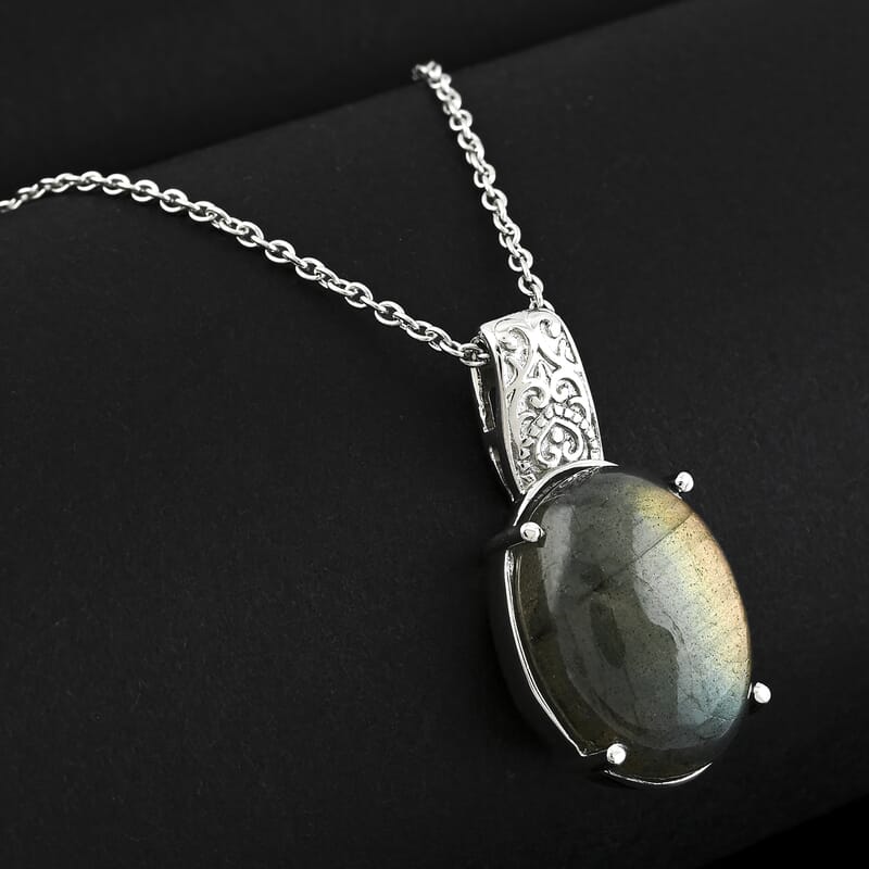 Madagascar Fire Labradorite 12.50 ctw Pendant Necklace in Stainless Steel 20 Inches