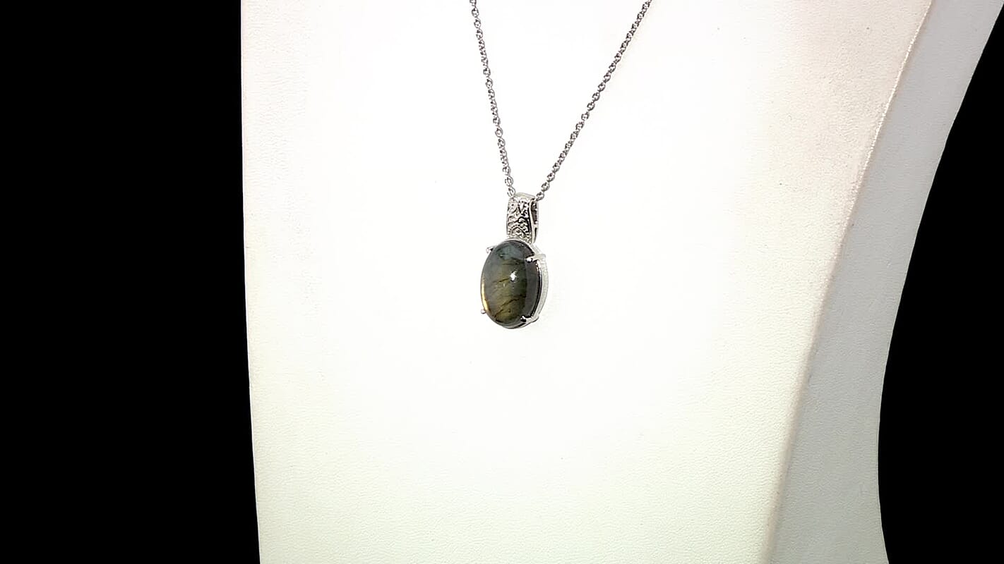 Madagascar Fire Labradorite 12.50 ctw Pendant Necklace in Stainless Steel 20 Inches