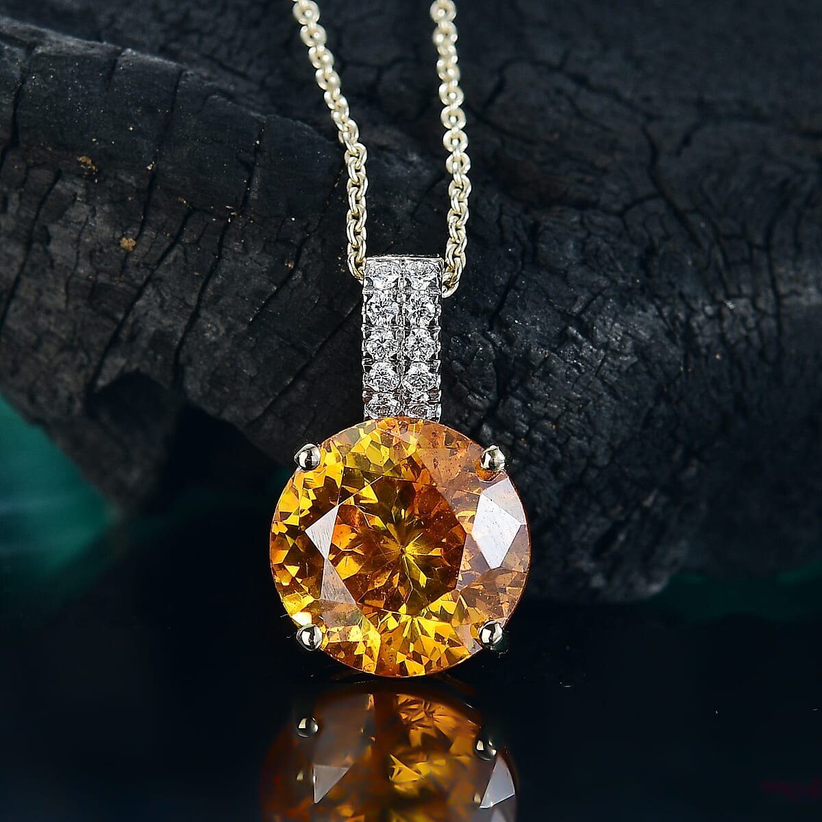 AAA Picos Altos Sphalerite and G-H SI Luxuriant Lab Grown Diamond 7.08 ctw Pendant Necklace in 10K Yellow Gold 20 Inches image number 1