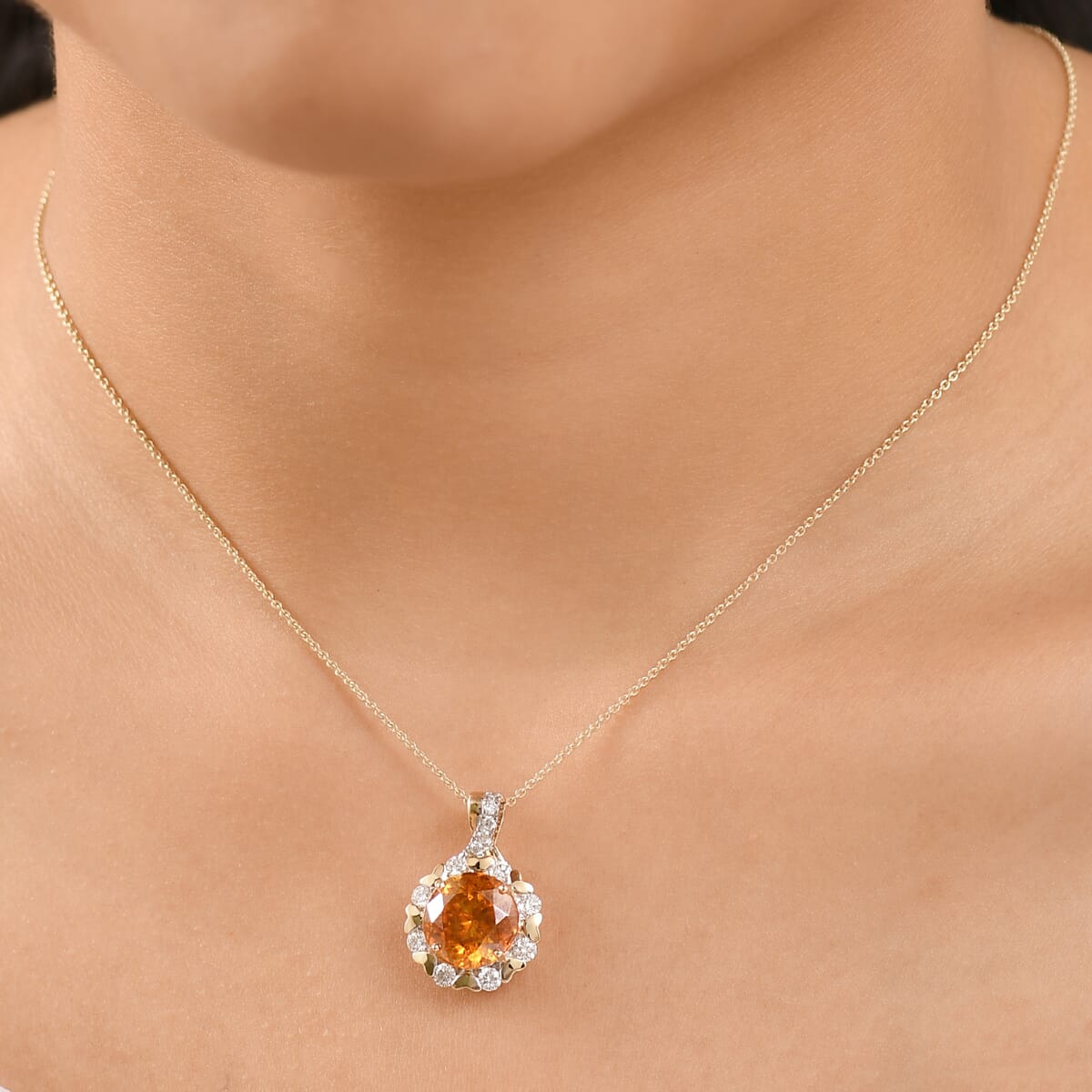 AAA Picos Altos Sphalerite and G-H SI Luxuriant Lab Grown Diamond 7.50 ctw Pendant Necklace in 10K Yellow Gold 20 Inches image number 2