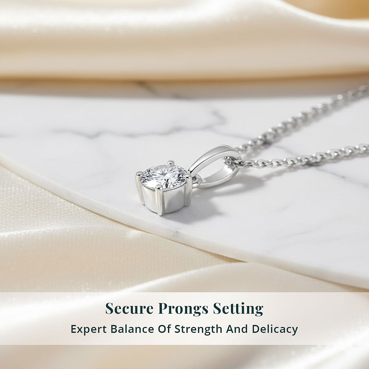 Luxuriant Lab Grown Diamond VS 0.50 ctw Pendant Necklace in 14K White Gold 20 Inches