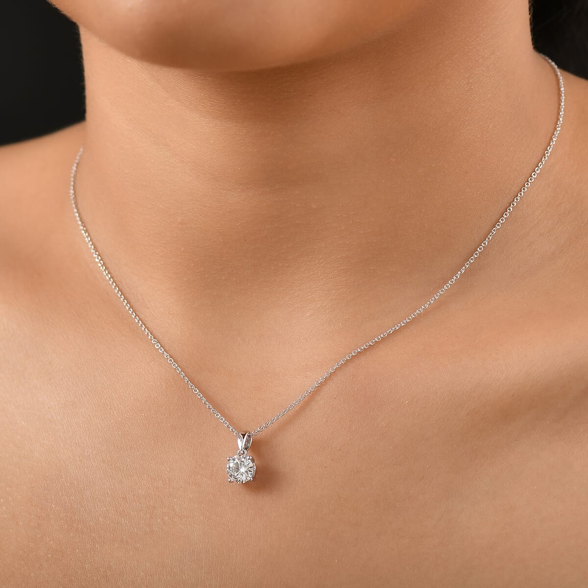 Luxuriant Lab Grown Diamond E-F VS 1.00 ctw Pendant Necklace in 14K White Gold 20 Inches image number 2