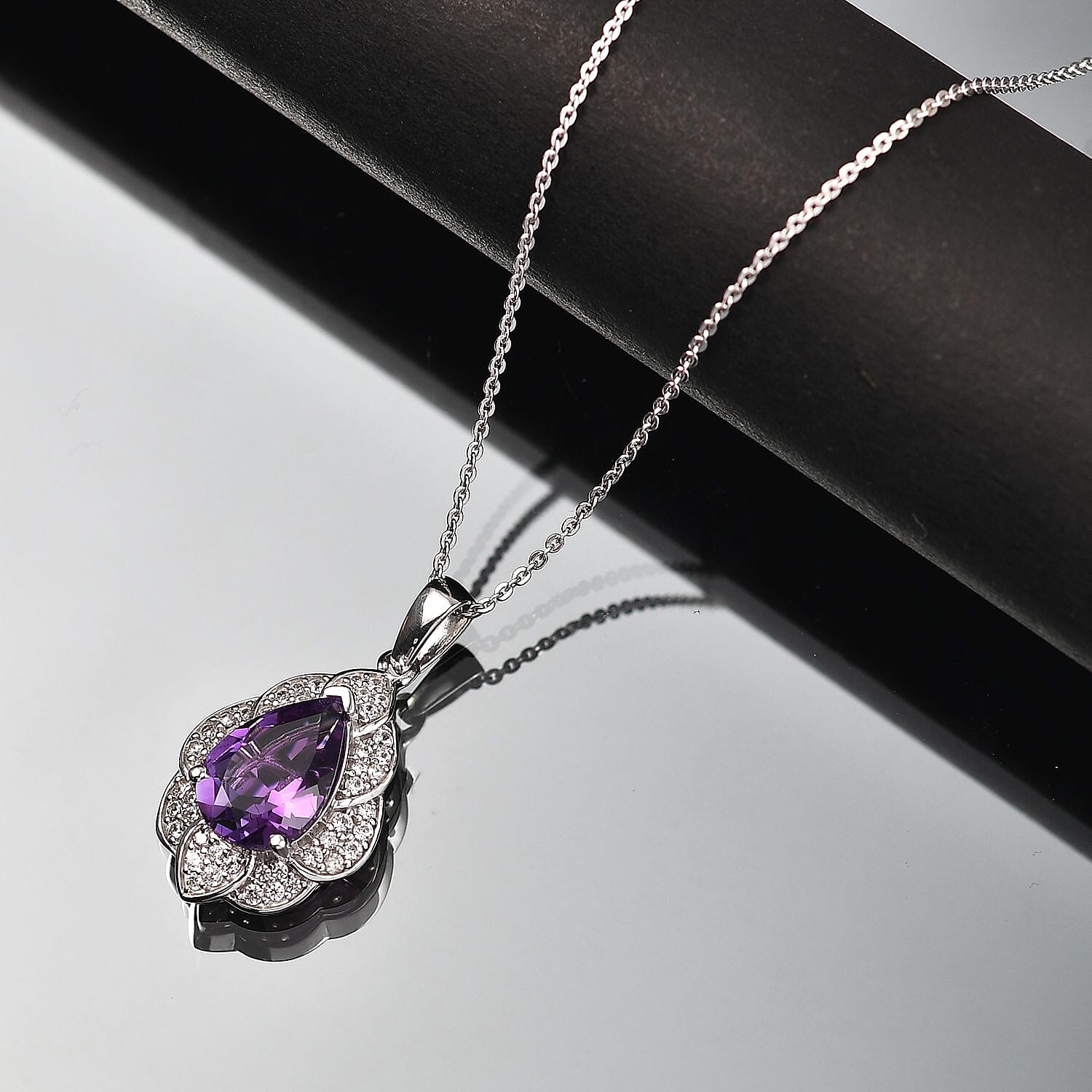 Default Title - Product card gallery slide 2 (10146141896987)