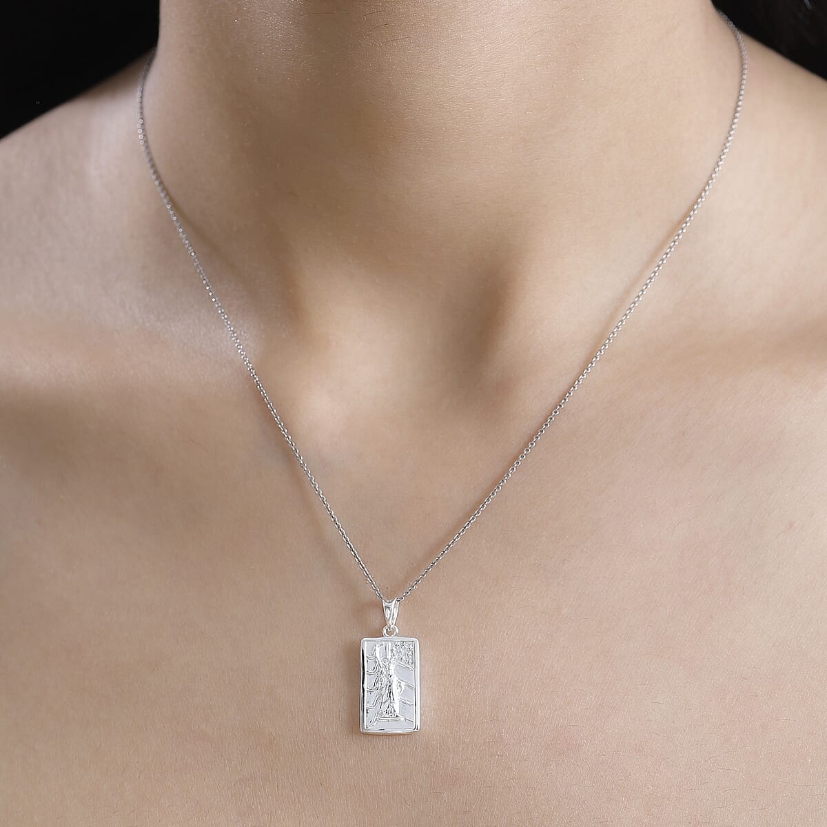 Statue of Liberty Pendant Necklace in 10K White Gold 2 Grams 20 Inches image number 1