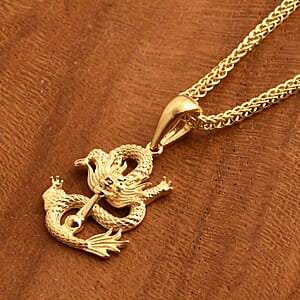 Dragon Pendant Necklace in 10K Yellow Gold 2.57 Grams 20 Inches