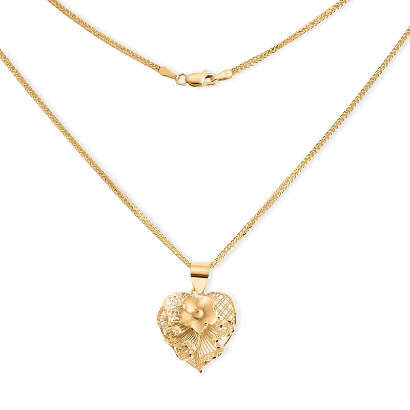 Blossom Heart Pendant Necklace in 10K Yellow Gold 20 Inches 3 Grams