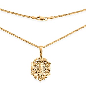 Sacred Blossom Pendant Necklace in 10K Yellow Gold 4.13 Grams 20 Inches