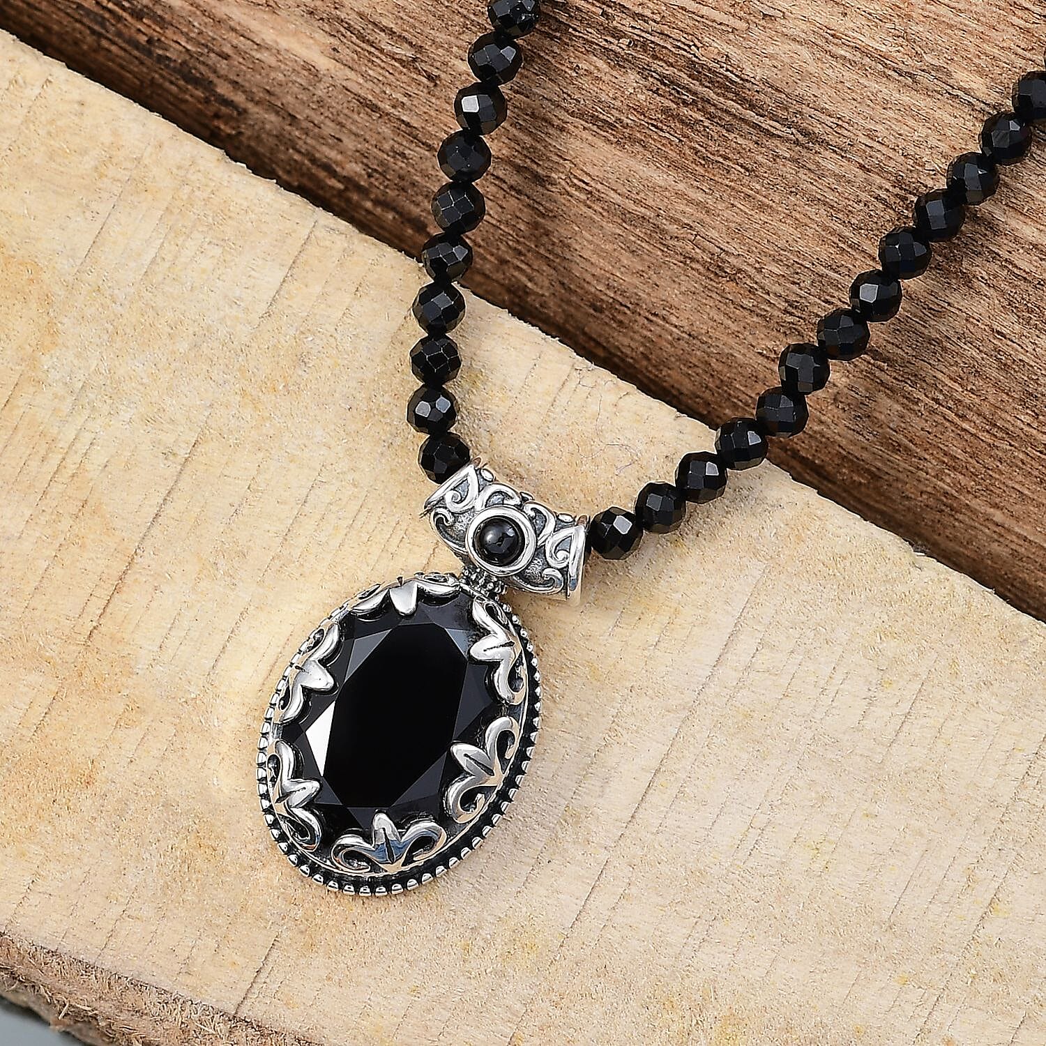 Default Title - Product card gallery slide 2 (10146166931739)