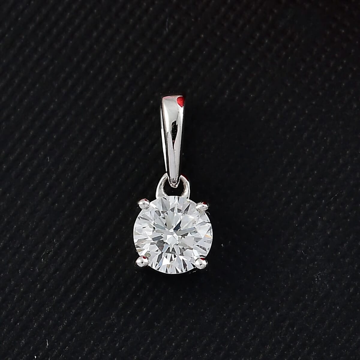 Luxuriant Lab Grown Diamond E-F VS 0.50 ctw Solitaire Pendant Necklace in 10K White Gold 20 Inches image number 1