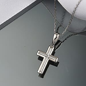 Cross Pendant Necklace in 950 Platinum 20 Inches 4.30 Grams
