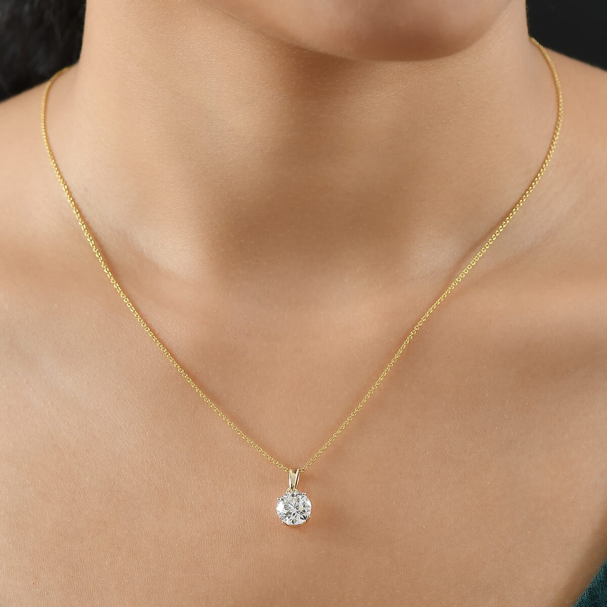 IGI Certified Luxuriant Lab Grown Diamond E-F VS 3.00 ctw Solitaire Pendant Necklace in 10K Yellow Gold 20 Inches image number 1