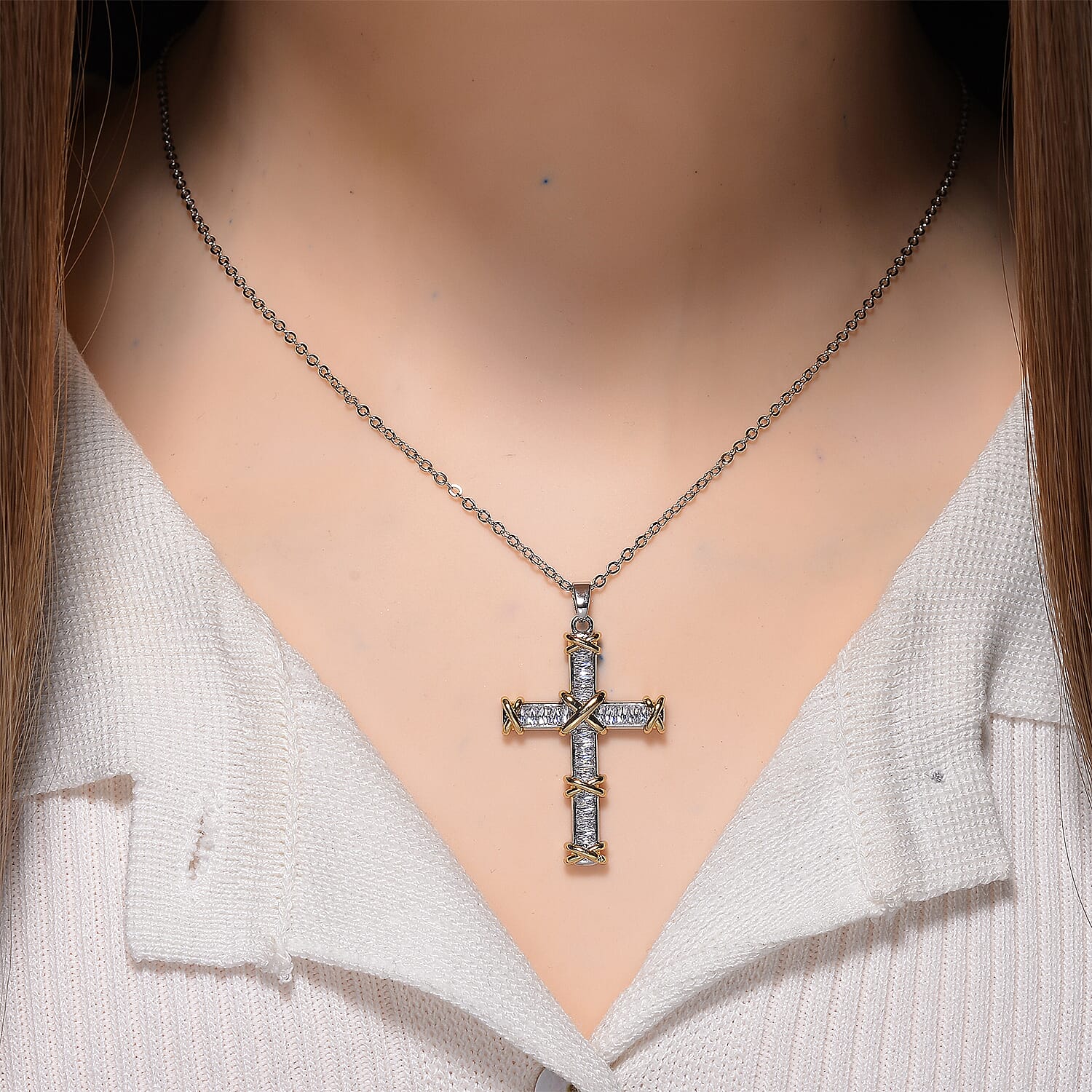 Simulated Diamond - Product card gallery slide 2 (10146159296795)