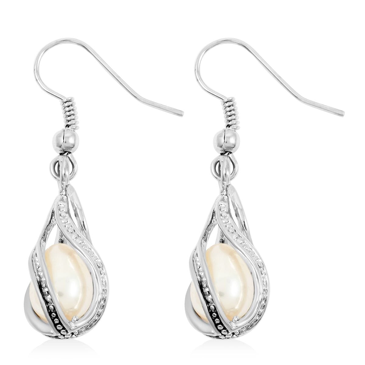 2 Piece Set - Freshwater Pearl Earrings and Pendant Necklace 18 Inches in Silvertone image number 6