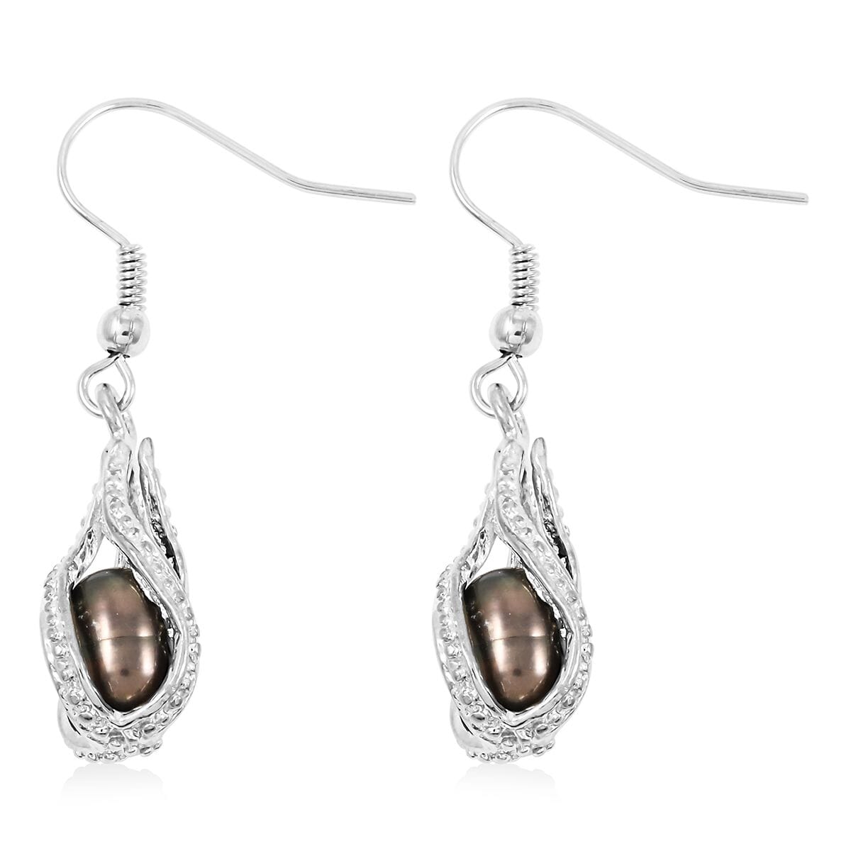 2 Piece Set - Freshwater Black Pearl Pearl Earrings and Pendant Necklace 18 Inches in Silvertone image number 6