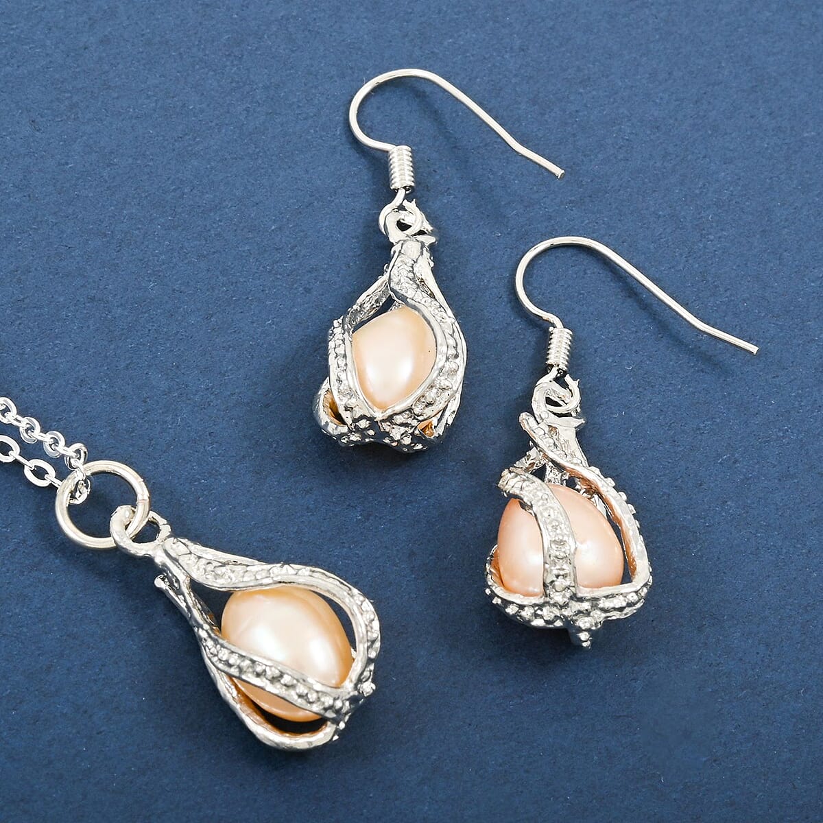 2 Piece Set - Freshwater Pink Pearl Earrings and Pendant Necklace 18 Inches in Silvertone image number 1
