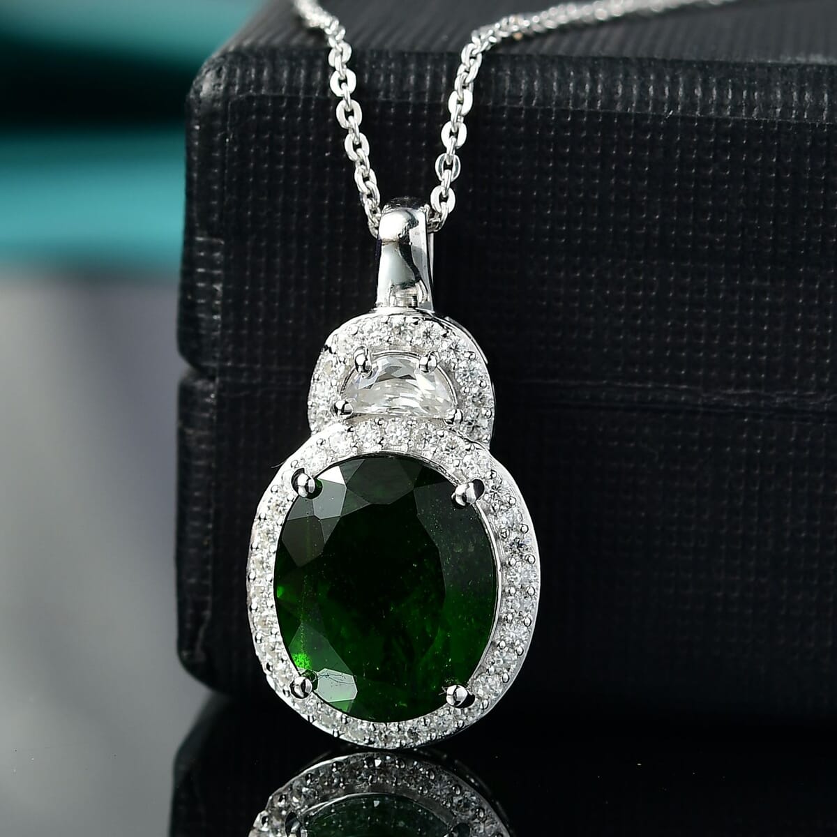 D'Joy Premium Chrome Diopside and Moissanite 5.65 ctw Pendant Necklace in Rhodium Over Sterling Silver 20 Inches image number 1