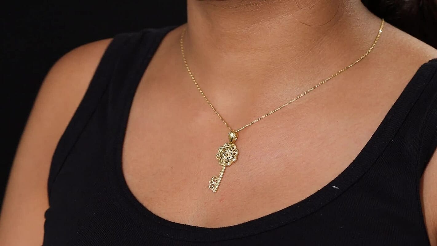 D'Joy Passport to Turkey Art of Key Pendant Necklace in 18K Vermeil Yellow Gold Over Sterling Silver 5.30 Grams 20 Inches
