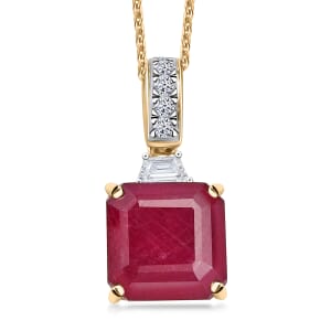 Luxuriant Diamond 10K Yellow Gold  AAA  Niassa Ruby(7.23 ct) , Lab Grown Diamond Necklace, Gold Wt 1.56g, 7.63 ctw