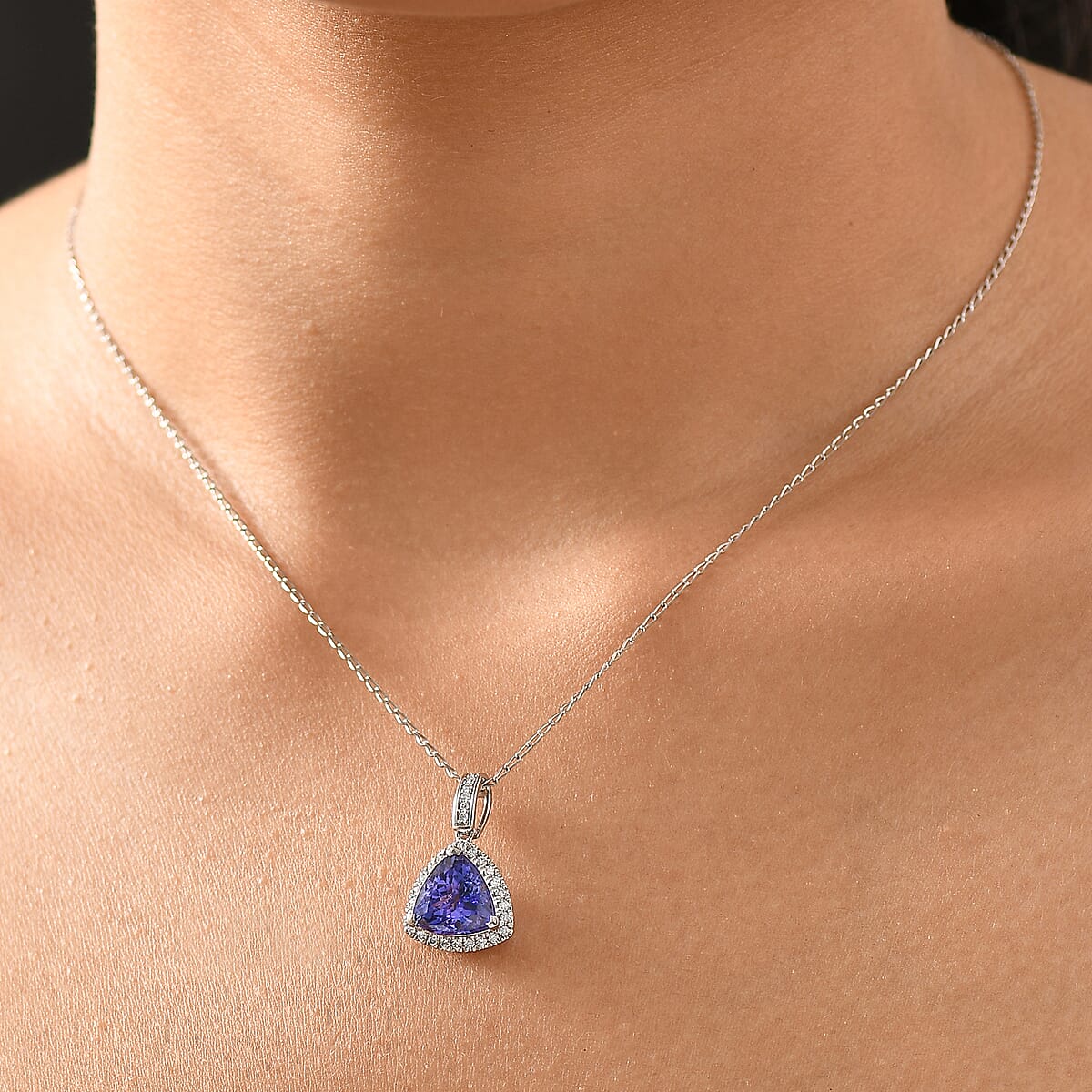 Certified & Appraised Rhapsody AAAA Tanzanite and E-F VS Diamond 4.16 ctw Pendant Necklace in 950 Platinum (20 Inches) (Del. in 10-15 Days) image number 2