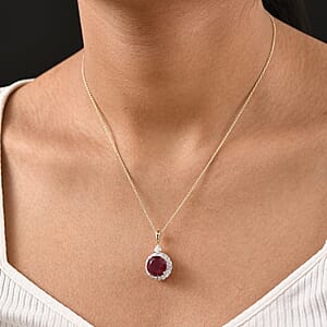 AAA Niassa Ruby (FF) and Luxuriant Lab Grown Diamond E-F VS 8.77 ctw Pendant Necklace in 10K Yellow Gold 20 Inches
