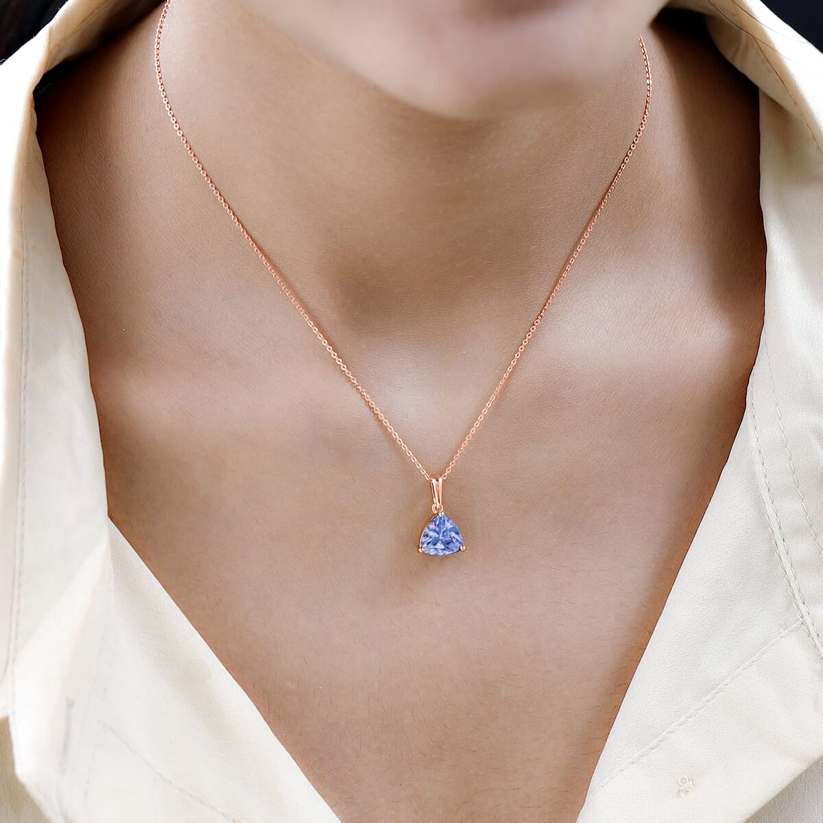 Tanzanite 2.90 ctw Solitaire Pendant Necklace 20 Inches in Vermeil Rose Gold Over Sterling Silver image number 1
