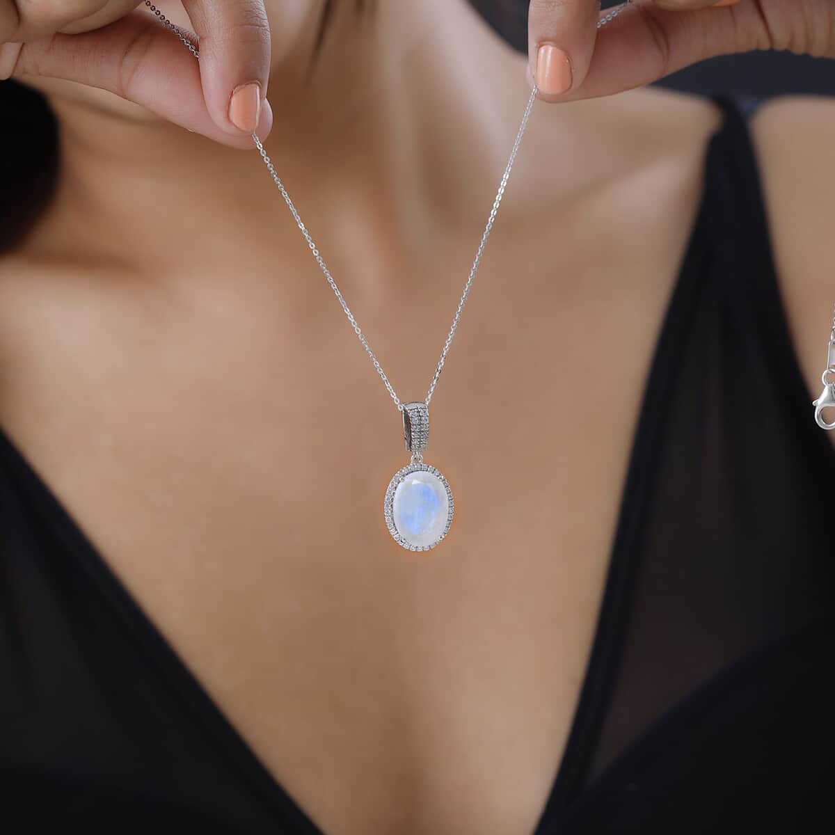 Premium Rainbow Moonstone and White Zircon Halo Pendant Necklace 20 Inches in Platinum Over Sterling Silver 10.25 ctw image number 2