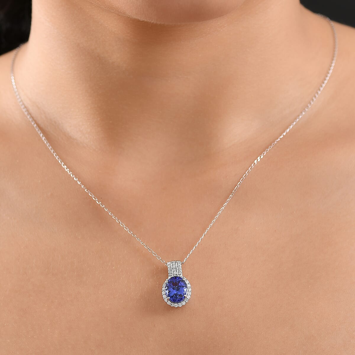 Certified & Appraised Rhapsody AAAA Tanzanite and E-F VS Diamond 3.92 ctw Pendant Necklace in 950 Platinum 20 Inches image number 2