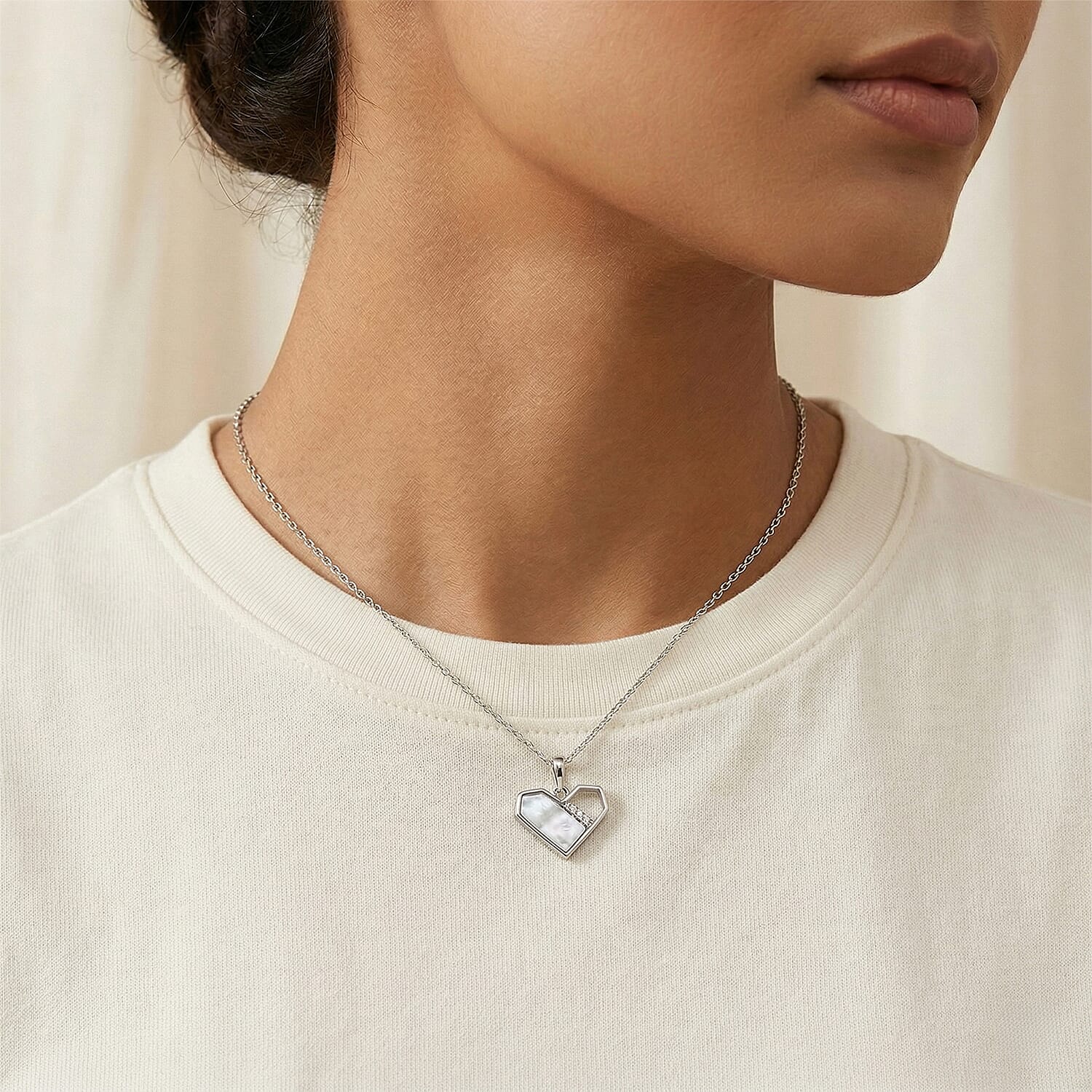 White Mother of Pearl, Simulated Diamond Pendant Necklace (17.5 Inches) in Rhodium Over Sterling Silver