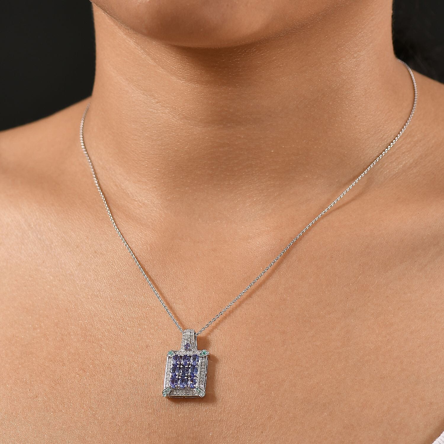 Default Title - Product card gallery slide 3 (10146289975579)