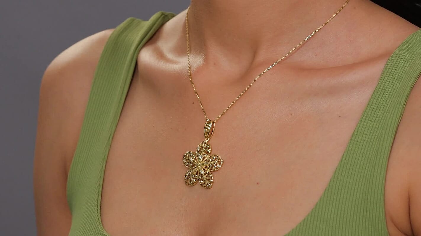 D'Joy Floral Pendant Necklace in 18K Vermeil Yellow Gold Over Sterling Silver 20 Inches 8.20 Grams
