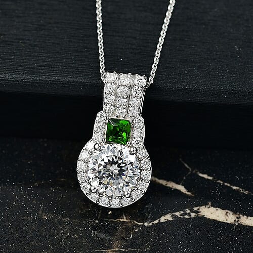 Moissanite & Chrome Diopside - Product card gallery slide 2 (10176685932857)