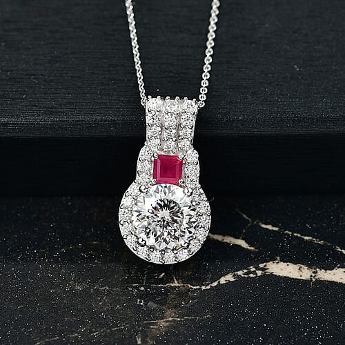 Moissanite & Niassa Ruby - Product card gallery slide 2 (9432867340543)