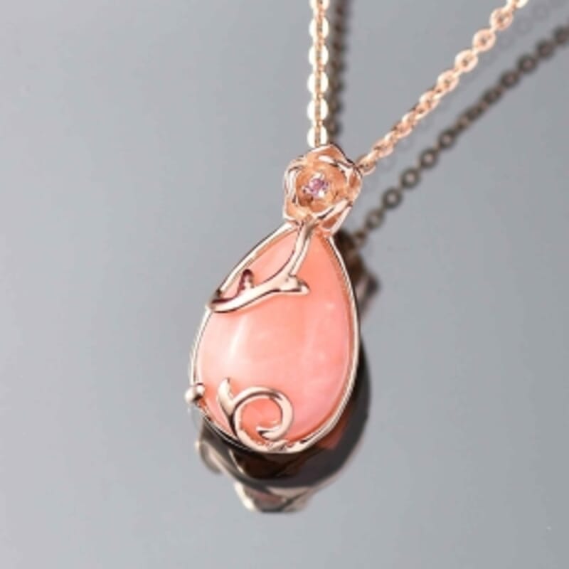 D'Joy Vinicunca Peruvian Opal and Lotus Garnet 2.30 ctw Pendant Necklace (18 Inches) in 18K Vermeil RG Over Sterling Silver