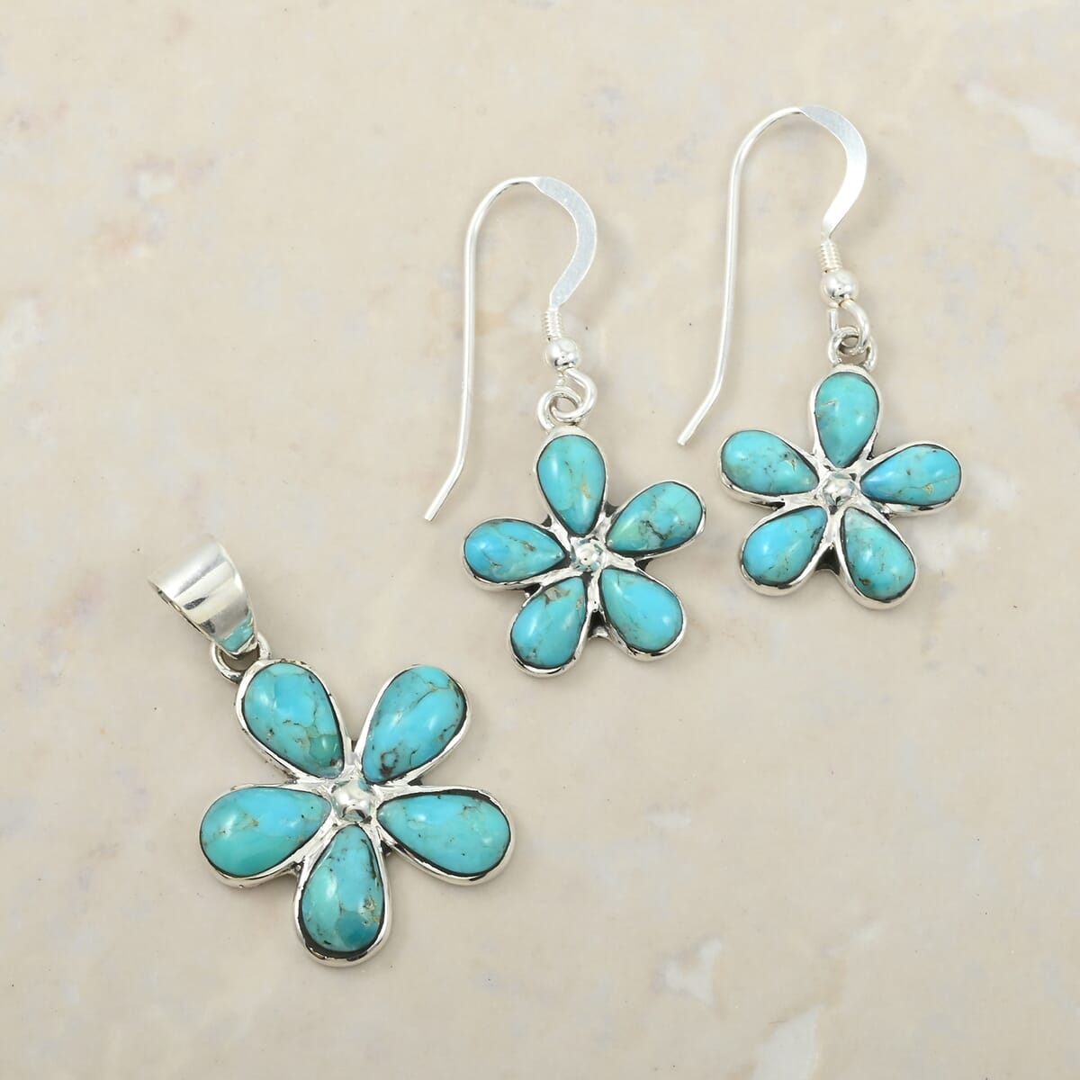 Santa Fe Style Kingman Turquoise 5.75 ctw Pendant and Earrings in Sterling Silver image number 1