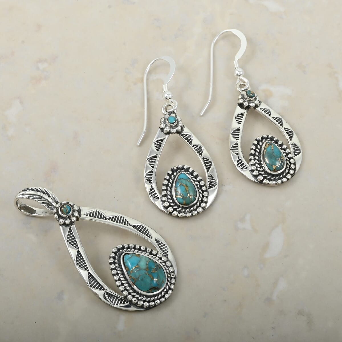 Santa Fe Style Mojave Turquoise 7.00 ctw Pendant and Earrings in Sterling Silver image number 1