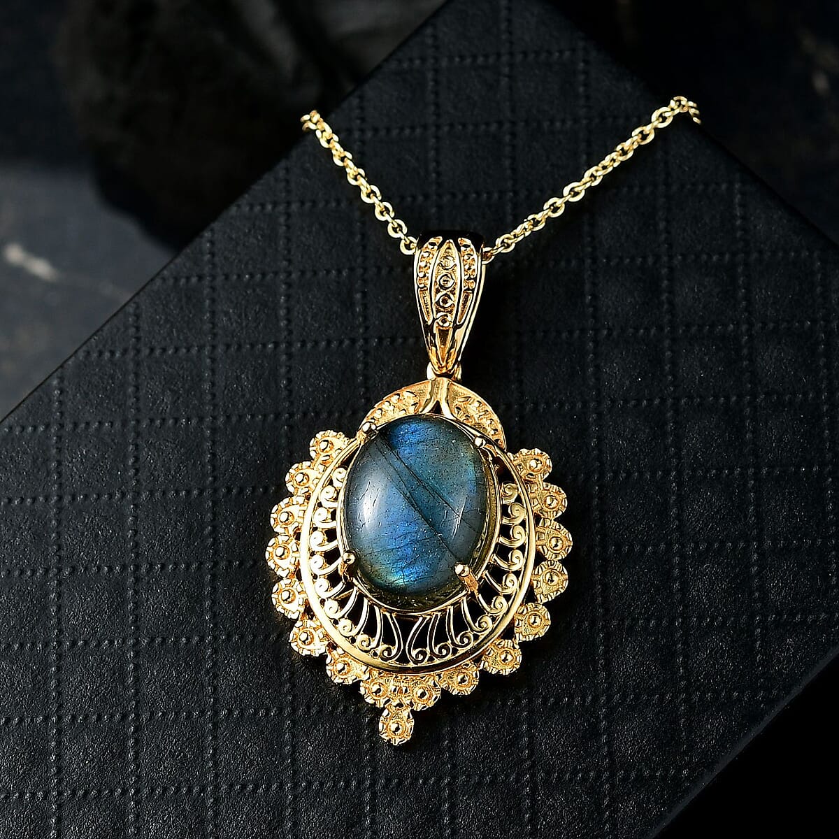EverTrue Malagasy Labradorite 10.25 ctw Pendant in 18K YG Plated with ION Plated Yellow Gold Stainless Steel Necklace 20 Inches image number 1